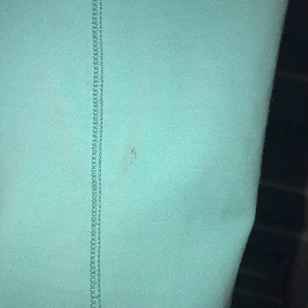 Lululemon Tone It Tank Angel Blue 6 - Picture 8 of 8